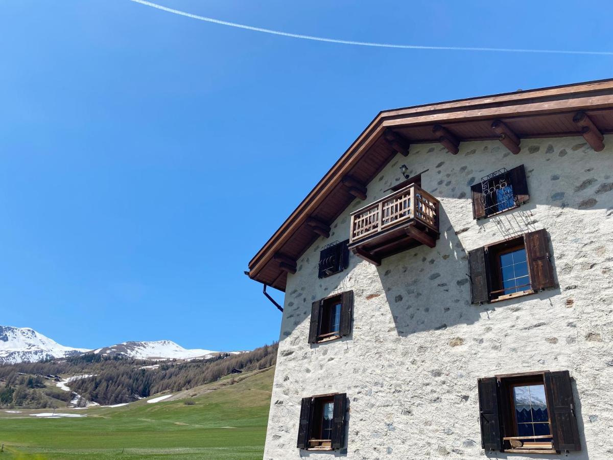 Mountain Chalet Milly Livigno Exterior photo